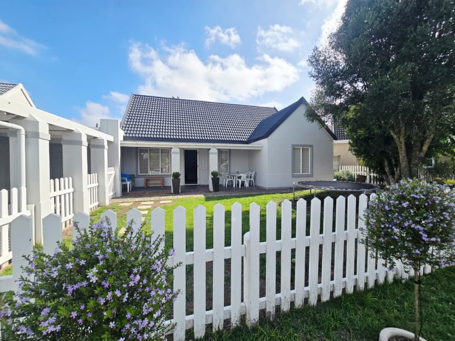4 Bedroom Property for Sale in George East Western Cape